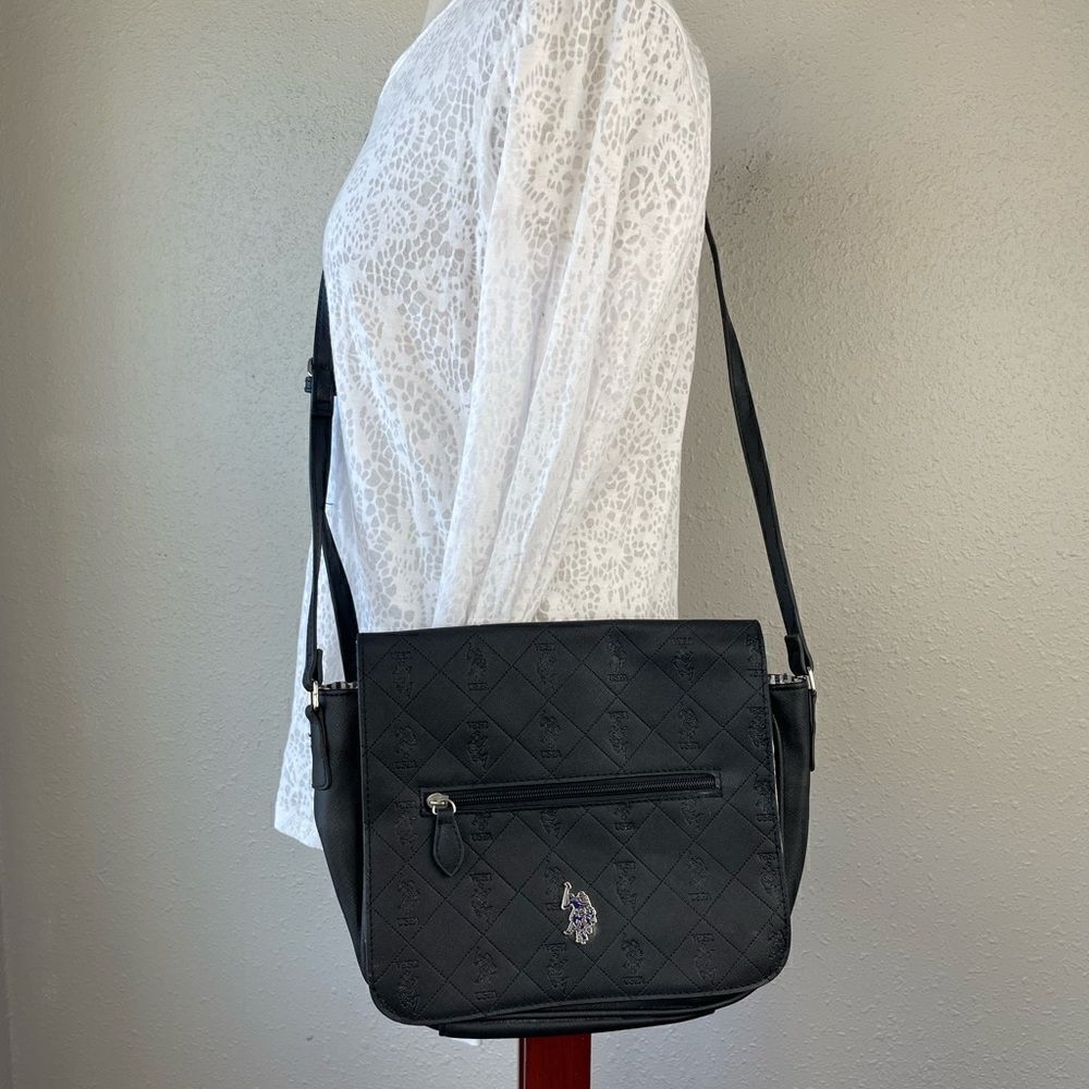 U.S. Polo Assn. Black Crossbody Bag EUC